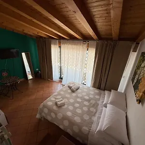https://bb-san-barnaba.taorminaitalyhotels.com