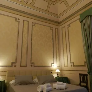 La Vecchia Palma Aeroporto di Catania Fontana Rossa